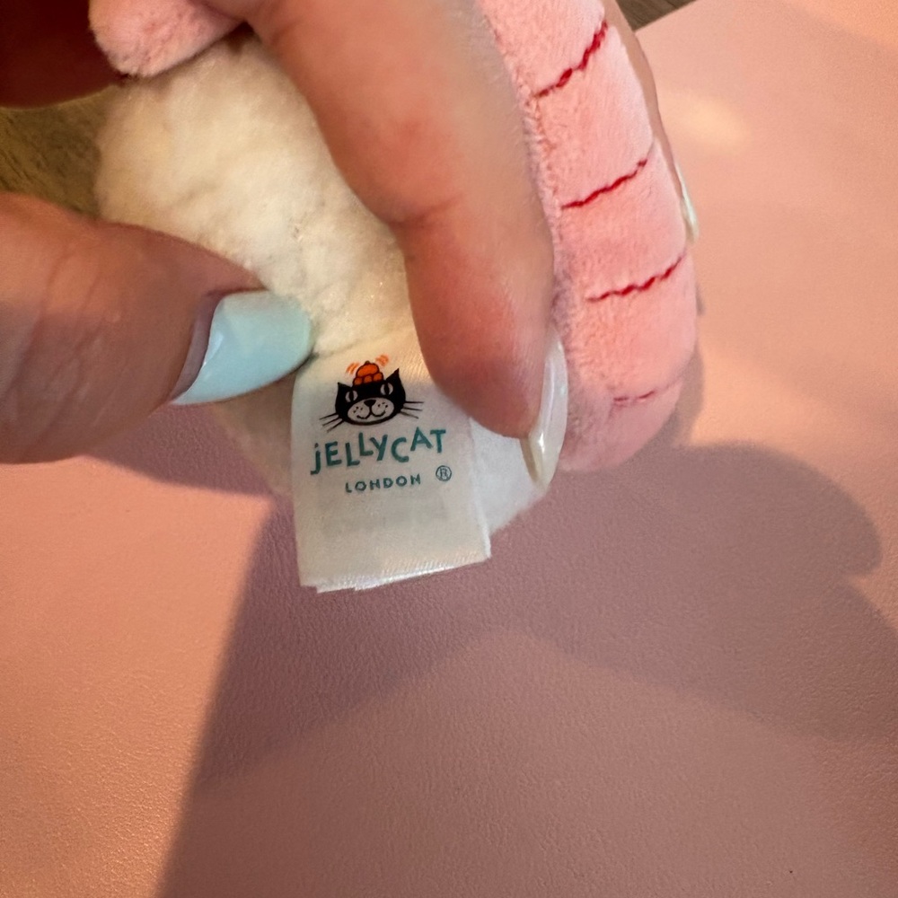 💗CLEAR OUT SALE💗 Retired Jellycat Shrimp Nigiri Plush - Picture 5 of 7